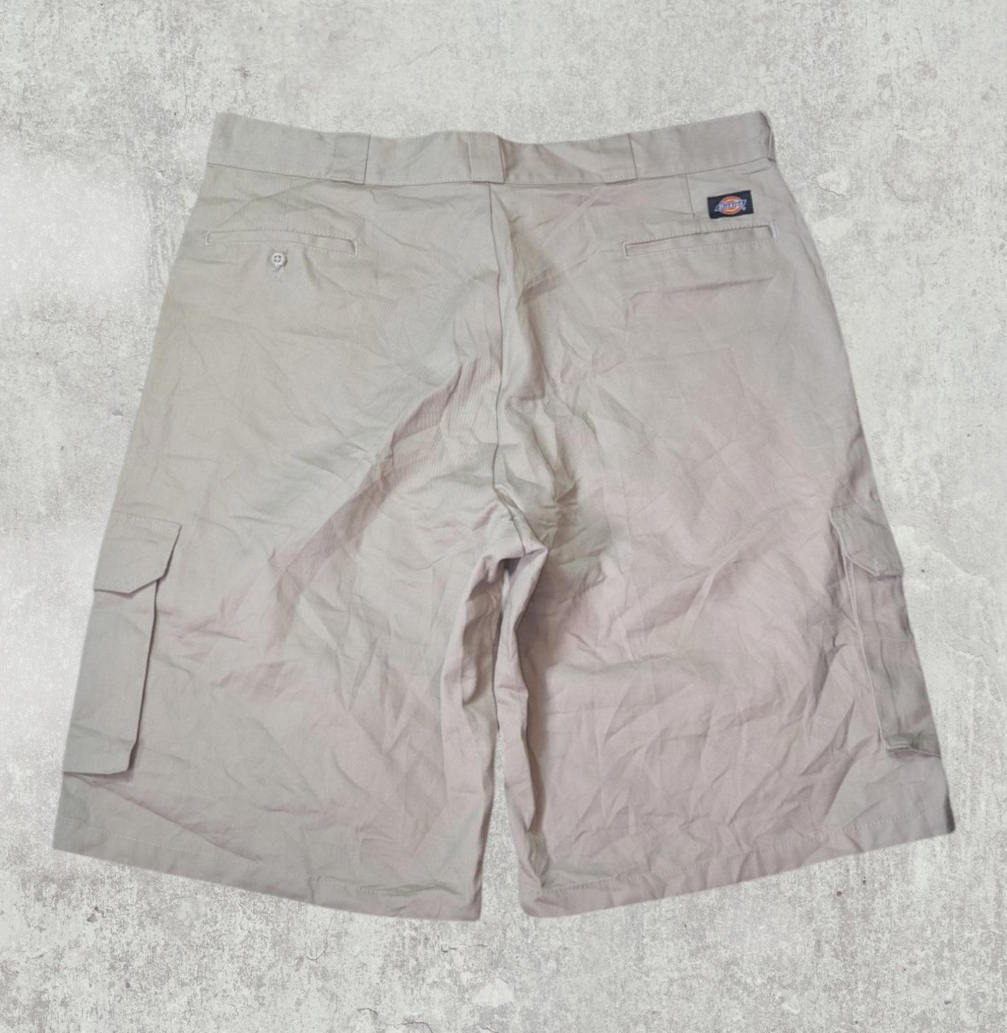 Dickies Men's Loose Fit Cargo Shorts - Beige - Size 40W