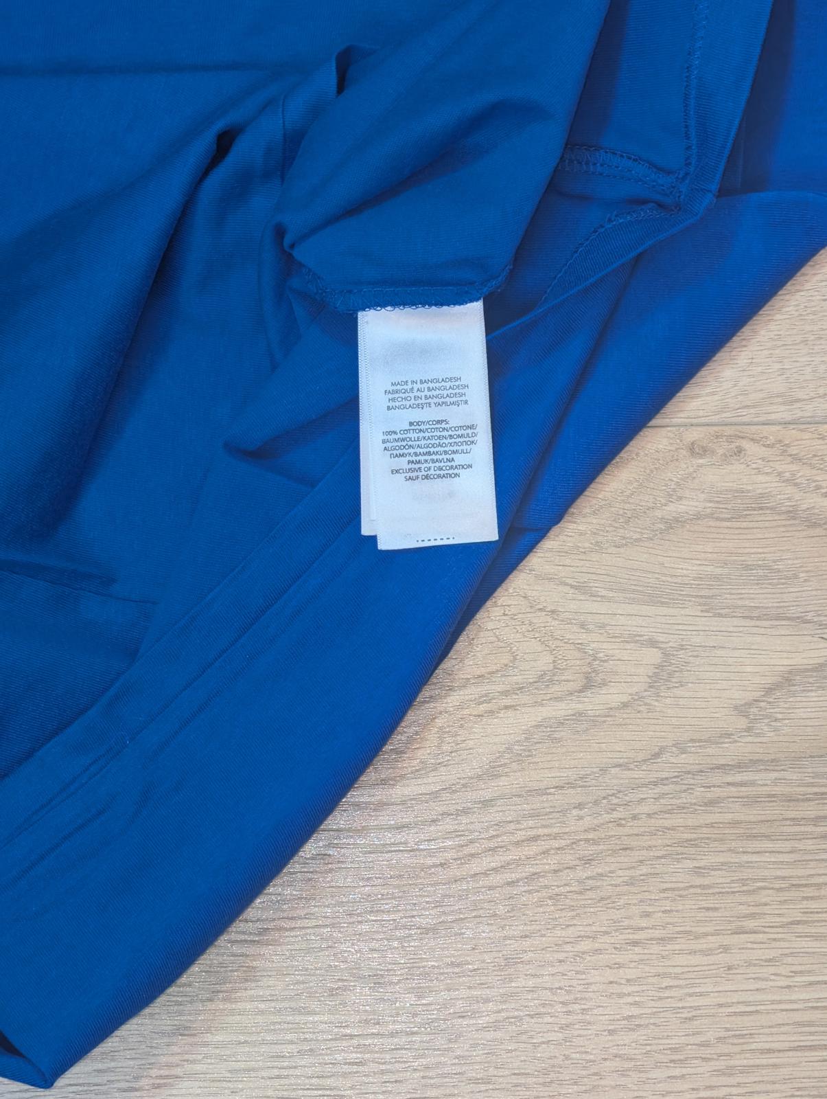 Ralph Lauren Men's V Neck T Shirt - Blue - Size Small
