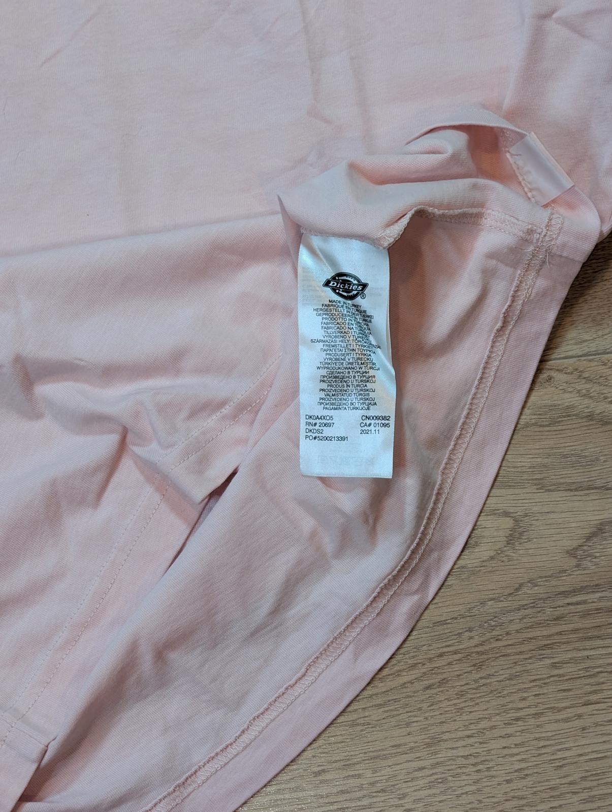 Dickies Men's T Shirt - Pink - Size Small